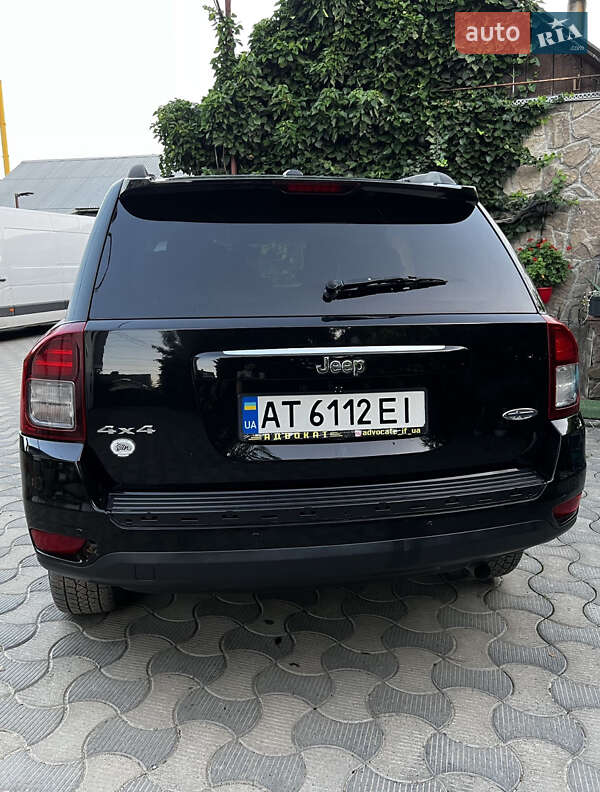 Внедорожник / Кроссовер Jeep Compass 2015 в Ивано-Франковске