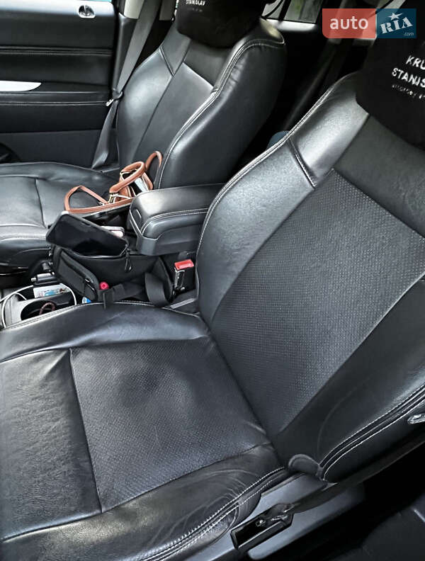 Внедорожник / Кроссовер Jeep Compass 2015 в Ивано-Франковске