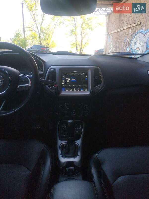 Позашляховик / Кросовер Jeep Compass 2019 в Дніпрі фото 12 Позашляховик / Кросовер Jeep Compass 2019 в Дніпрі