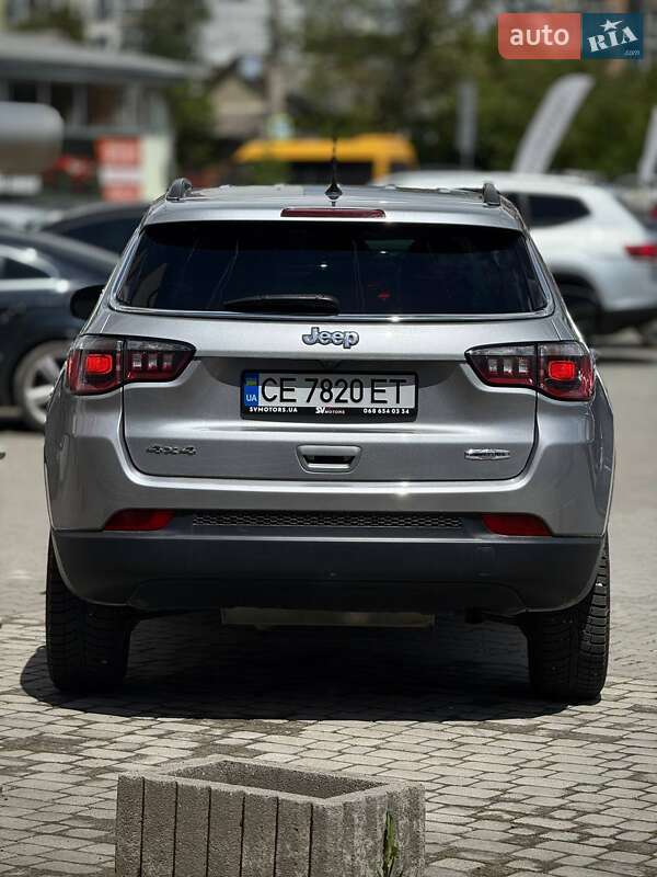 Позашляховик / Кросовер Jeep Compass 2018 в Чернівцях