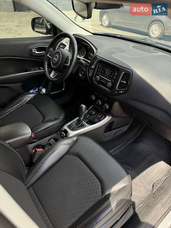 Позашляховик / Кросовер Jeep Compass 2018 в Чернівцях