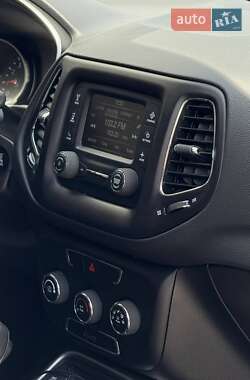 Позашляховик / Кросовер Jeep Compass 2018 в Чернівцях