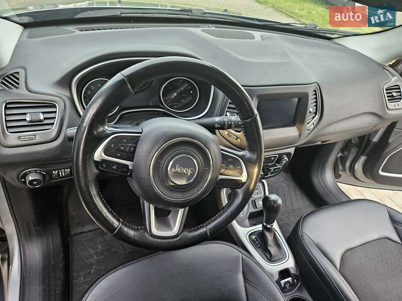 Внедорожник / Кроссовер Jeep Compass 2017 в Харькове