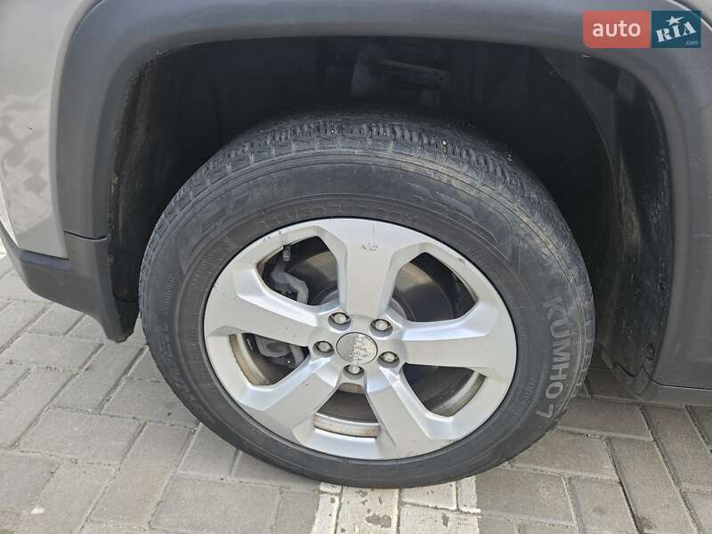 Внедорожник / Кроссовер Jeep Compass 2017 в Харькове