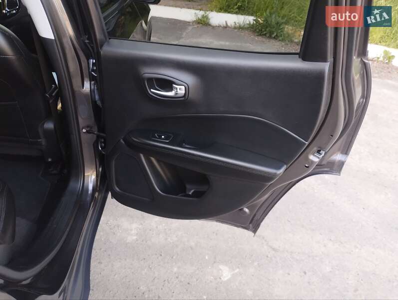 Позашляховик / Кросовер Jeep Compass 2019 в Дубні