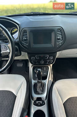 Позашляховик / Кросовер Jeep Compass 2019 в Луцьку фото 4 Позашляховик / Кросовер Jeep Compass 2019 в Луцьку