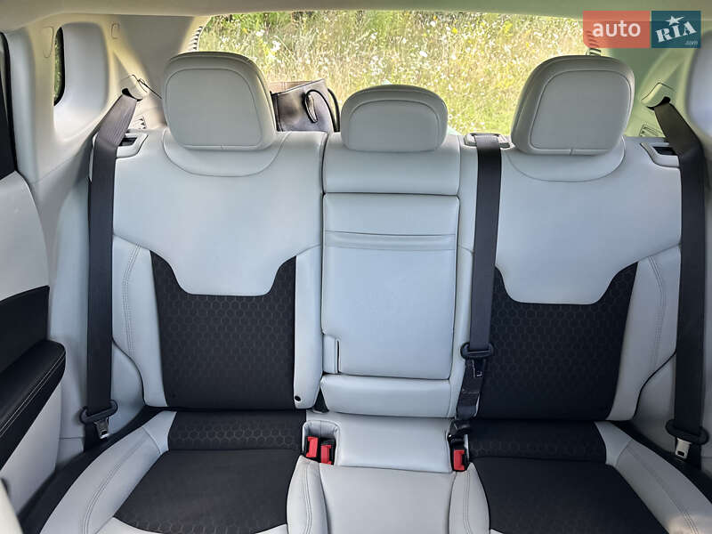 Позашляховик / Кросовер Jeep Compass 2019 в Луцьку фото 8 Позашляховик / Кросовер Jeep Compass 2019 в Луцьку