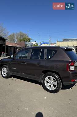 Внедорожник / Кроссовер Jeep Compass 2014 в Киеве