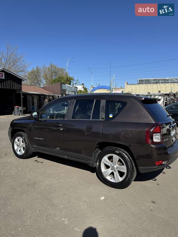 Внедорожник / Кроссовер Jeep Compass 2014 в Киеве