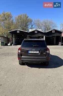 Внедорожник / Кроссовер Jeep Compass 2014 в Киеве
