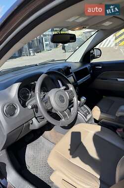 Внедорожник / Кроссовер Jeep Compass 2014 в Киеве