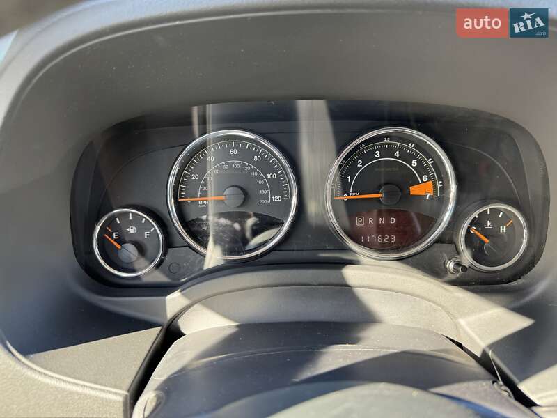 Внедорожник / Кроссовер Jeep Compass 2014 в Киеве