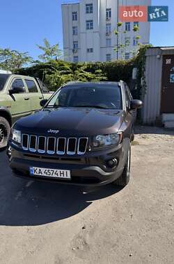 Внедорожник / Кроссовер Jeep Compass 2014 в Киеве