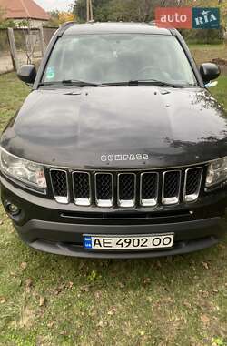 Jeep Compass  2011