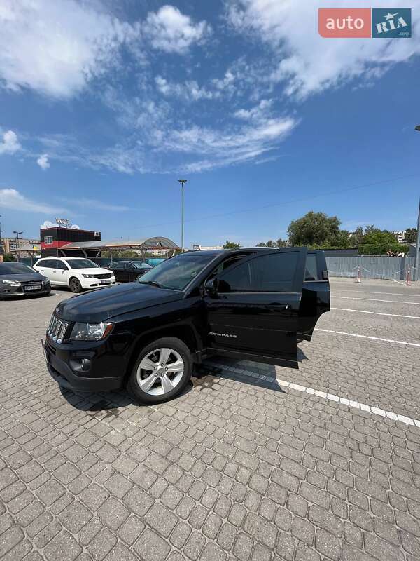 Внедорожник / Кроссовер Jeep Compass 2015 в Львове