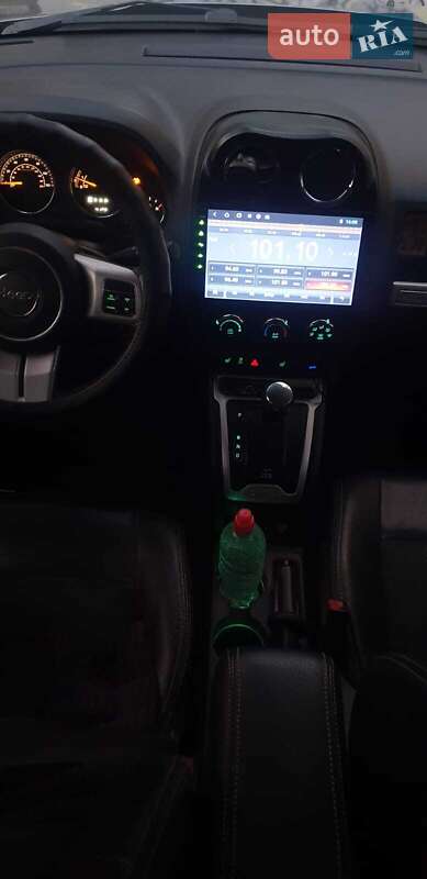 Внедорожник / Кроссовер Jeep Compass 2016 в Киеве