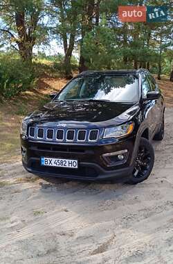 Внедорожник / Кроссовер Jeep Compass 2017 в Славуте Внедорожник / Кроссовер Jeep Compass 2017 в Славуте