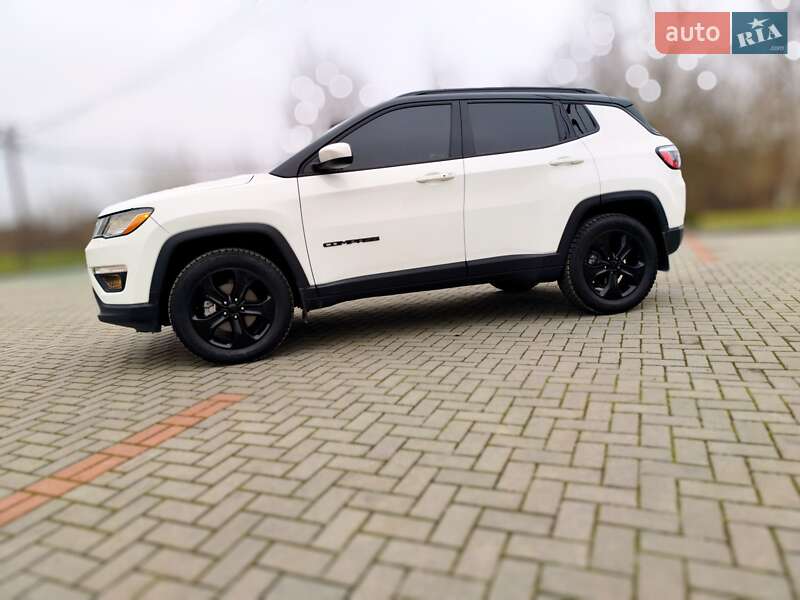 Внедорожник / Кроссовер Jeep Compass 2018 в Золочеве