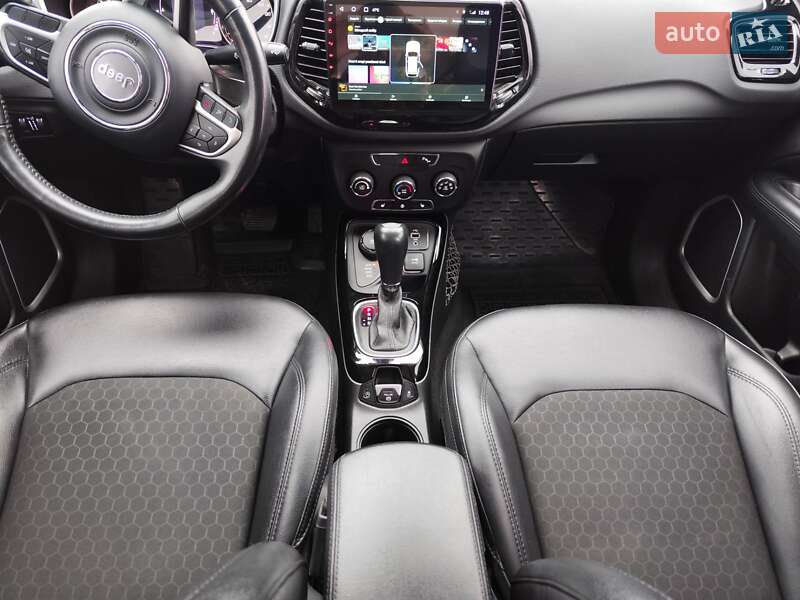 Внедорожник / Кроссовер Jeep Compass 2018 в Золочеве