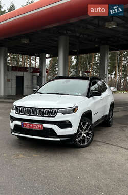 Jeep Compass 2024