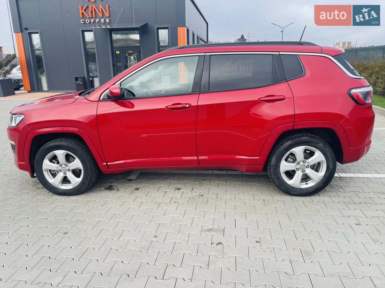 2019 Jeep Compass - мініатюра 2