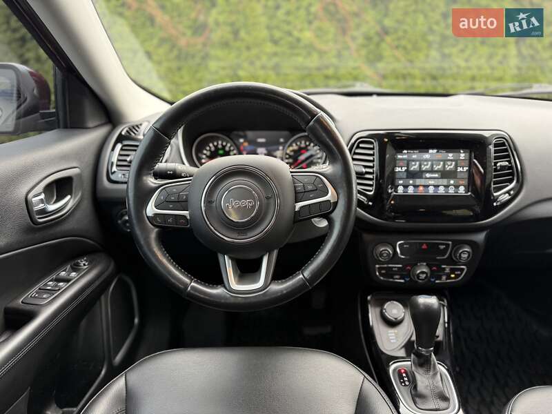 Позашляховик / Кросовер Jeep Compass 2019 в Києві фото 18 Позашляховик / Кросовер Jeep Compass 2019 в Києві