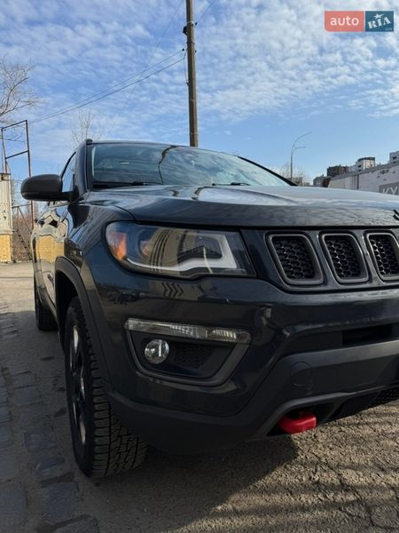 Внедорожник / Кроссовер Jeep Compass 2018 в Киеве фото 16 Внедорожник / Кроссовер Jeep Compass 2018 в Киеве