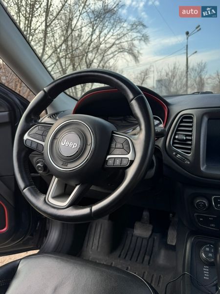 Внедорожник / Кроссовер Jeep Compass 2018 в Киеве фото 17 Внедорожник / Кроссовер Jeep Compass 2018 в Киеве