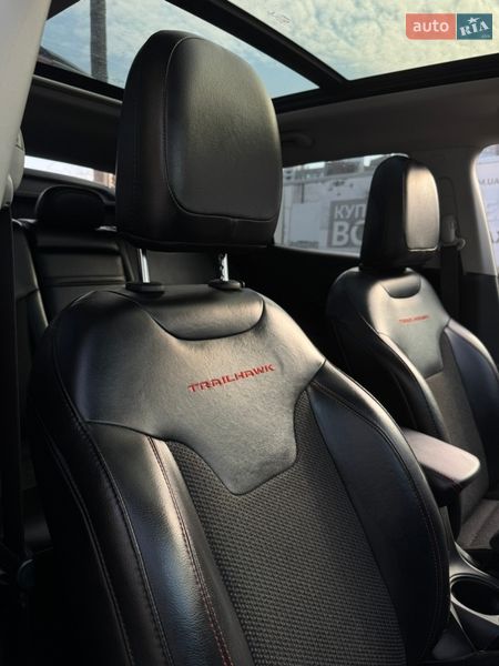 Внедорожник / Кроссовер Jeep Compass 2018 в Киеве фото 18 Внедорожник / Кроссовер Jeep Compass 2018 в Киеве