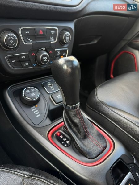 Внедорожник / Кроссовер Jeep Compass 2018 в Киеве фото 23 Внедорожник / Кроссовер Jeep Compass 2018 в Киеве
