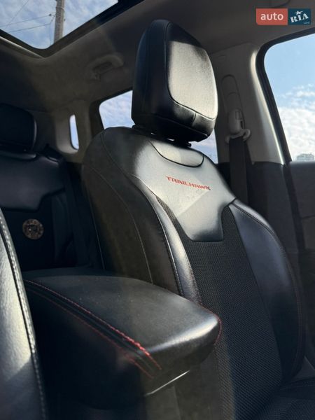 Внедорожник / Кроссовер Jeep Compass 2018 в Киеве фото 26 Внедорожник / Кроссовер Jeep Compass 2018 в Киеве