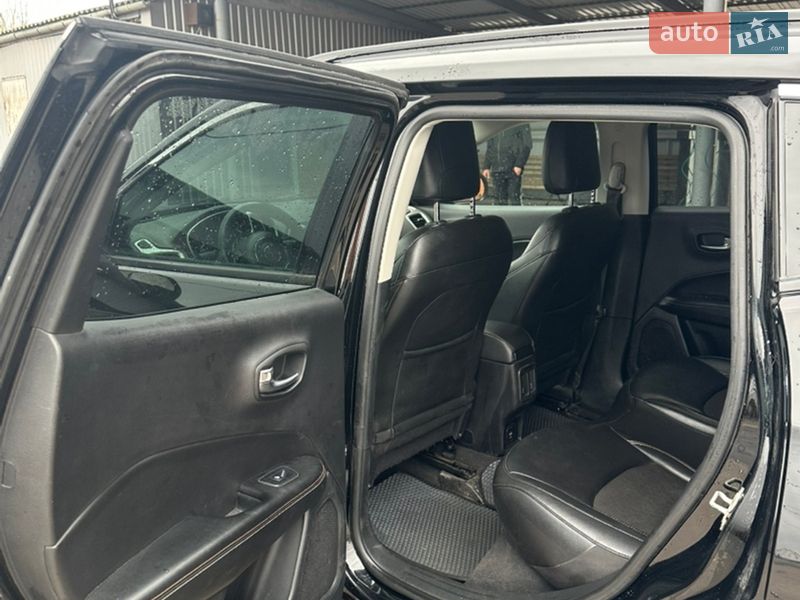 Внедорожник / Кроссовер Jeep Compass 2021 в Ромнах