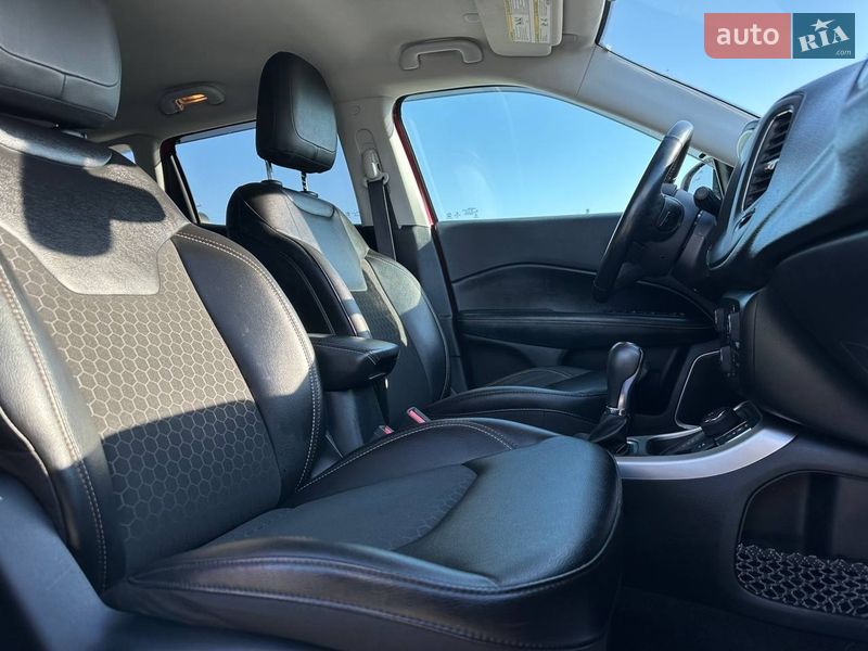 Внедорожник / Кроссовер Jeep Compass 2020 в Ивано-Франковске