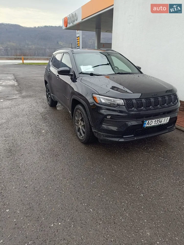 2023 Jeep Compass - мініатюра 2