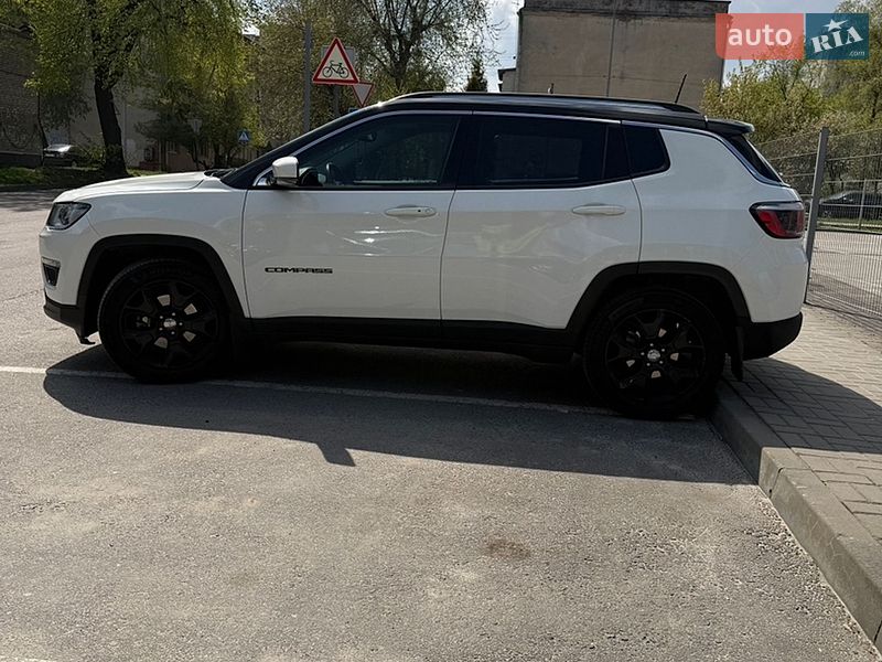 Внедорожник / Кроссовер Jeep Compass 2018 в Львове фото 4 Внедорожник / Кроссовер Jeep Compass 2018 в Львове