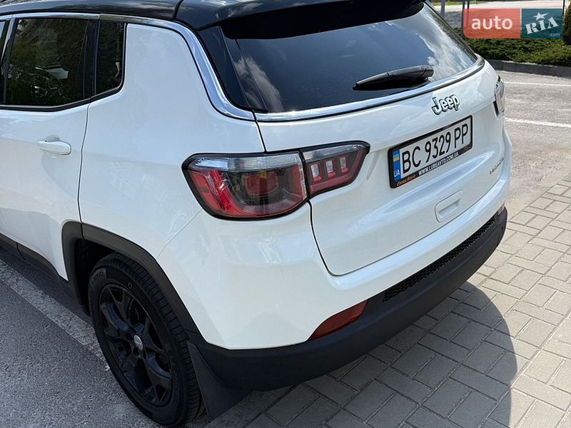 Внедорожник / Кроссовер Jeep Compass 2018 в Львове фото 9 Внедорожник / Кроссовер Jeep Compass 2018 в Львове