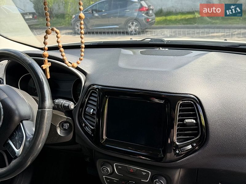 Внедорожник / Кроссовер Jeep Compass 2018 в Львове фото 10 Внедорожник / Кроссовер Jeep Compass 2018 в Львове