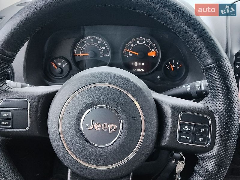 Внедорожник / Кроссовер Jeep Compass 2016 в Рогатине