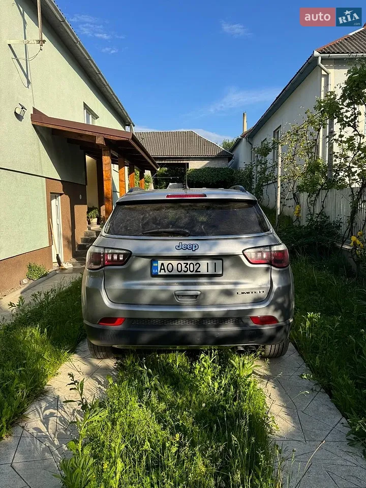 2020 Jeep Compass - мініатюра 4