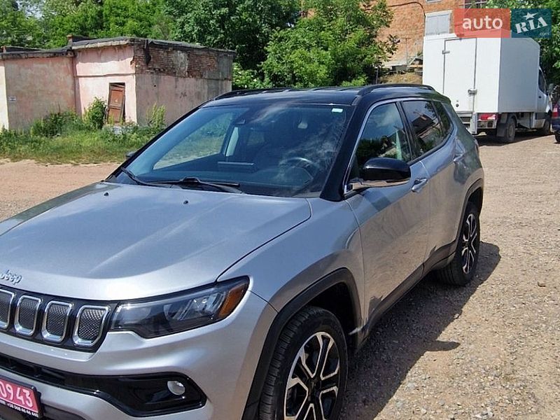 Внедорожник / Кроссовер Jeep Compass 2021 в Черновцах