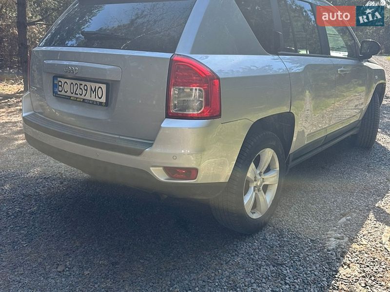 Внедорожник / Кроссовер Jeep Compass 2011 в Львове