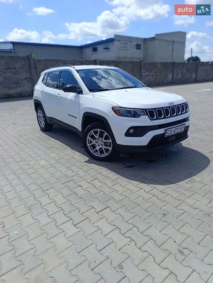 2023 Jeep Compass - мініатюра 3