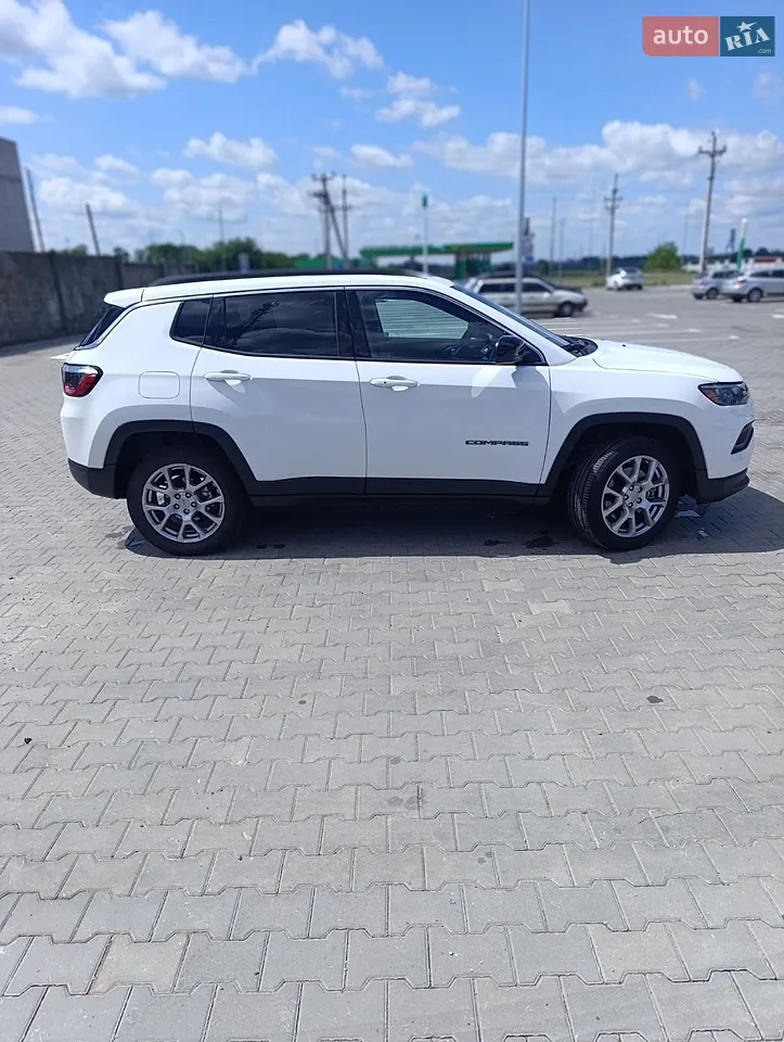 2023 Jeep Compass - мініатюра 4