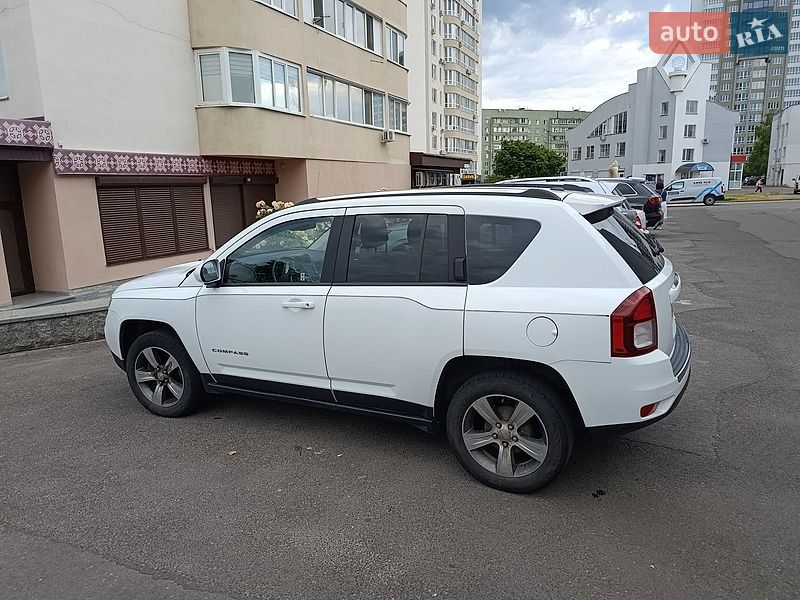 Внедорожник / Кроссовер Jeep Compass 2015 в Черкассах фото 2 Внедорожник / Кроссовер Jeep Compass 2015 в Черкассах