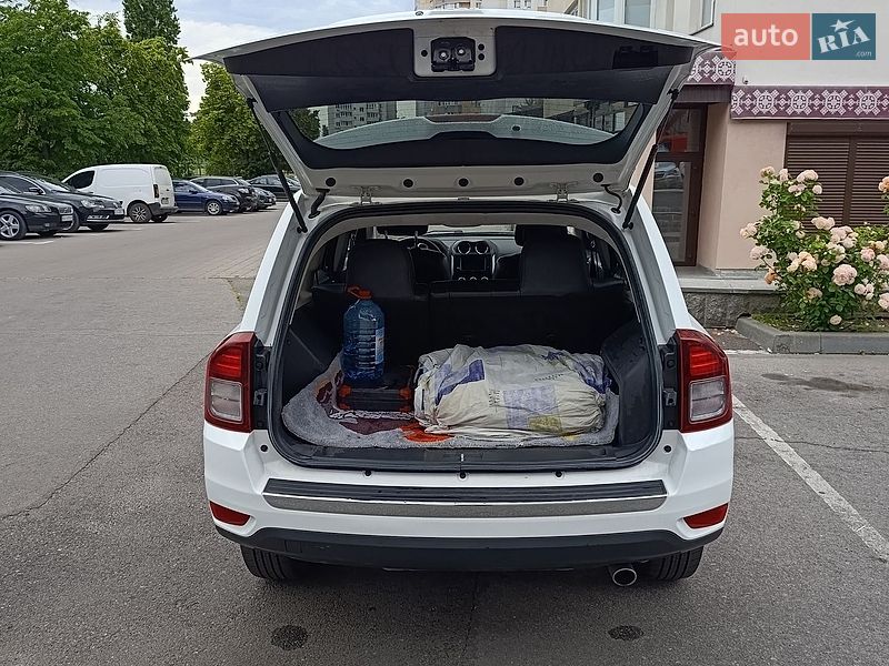Внедорожник / Кроссовер Jeep Compass 2015 в Черкассах фото 12 Внедорожник / Кроссовер Jeep Compass 2015 в Черкассах
