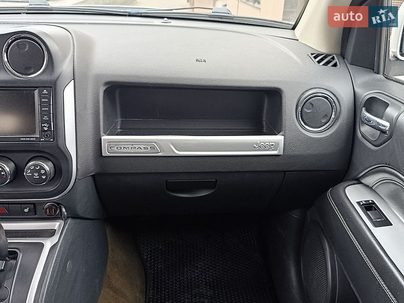 Внедорожник / Кроссовер Jeep Compass 2015 в Черкассах фото 14 Внедорожник / Кроссовер Jeep Compass 2015 в Черкассах