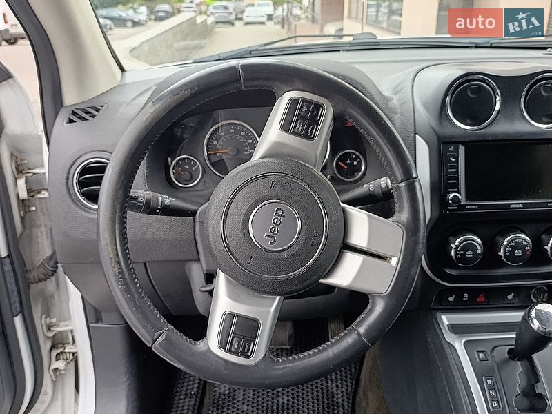 Внедорожник / Кроссовер Jeep Compass 2015 в Черкассах фото 19 Внедорожник / Кроссовер Jeep Compass 2015 в Черкассах