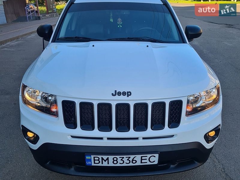 Внедорожник / Кроссовер Jeep Compass 2015 в Конотопе
