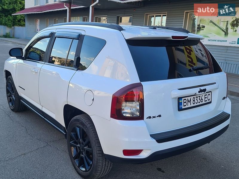 Внедорожник / Кроссовер Jeep Compass 2015 в Конотопе