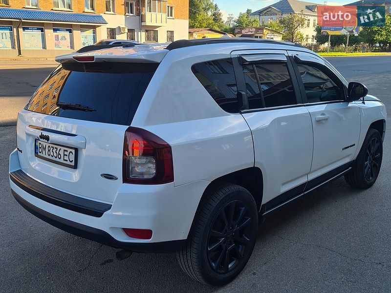 Внедорожник / Кроссовер Jeep Compass 2015 в Конотопе